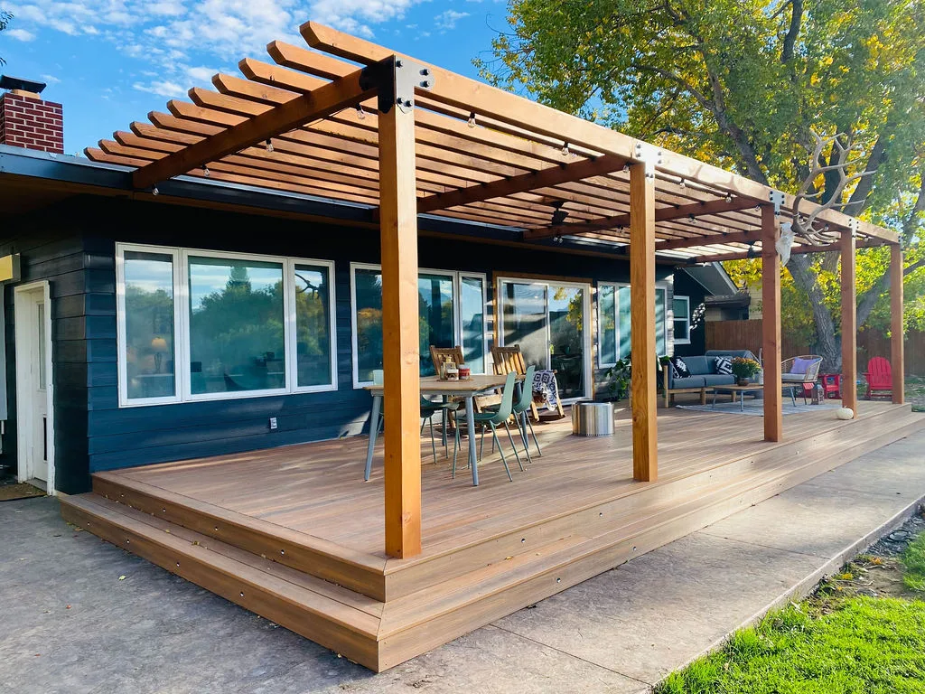Custom pergola and deck outdoor living space